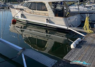 Greenline 33 Hybrid Motorboat 2010, with Volkswagen engine, Sweden