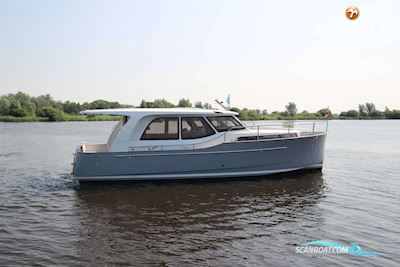 Greenline 33 Motorboat 2010, with Volkswagen engine, The Netherlands