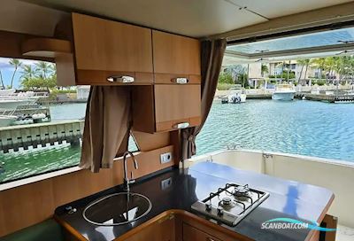 Greenline 33 Motorboat 2012, with Volvo Penta engine, No country info
