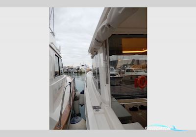 Greenline 39 Motorboat 2017, with Yanmar 8 LV engine, Slovenia