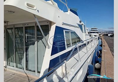 Guy Couach  1401 fly Motorboat 1991, with iveco  engine, France