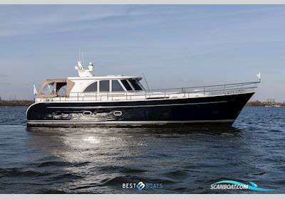 HOLTERMAN 53 Motorboat 2006, with Caterpillar is een Amerikaanse fabrikant van dieselmotoren en zware machines, wereldwijd bekend om hun krachtige, betrouwbare en duurzame motoren die engine, The Netherlands