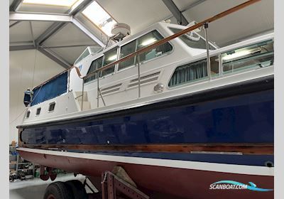 Halmatic Nelson 42, 1982 - Hirtshals Motorboat 1982, with Ford Sabre x 2 engine, Denmark