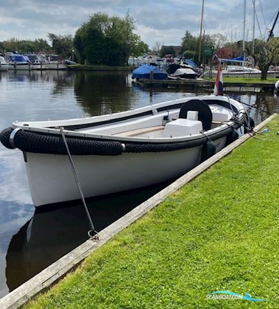 Harding 750 Motorboat 1989, with Bmc engine, The Netherlands