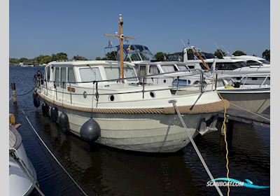 Heechvlet 9.80 Classic Motorboat 2003, with Lombardini engine, The Netherlands