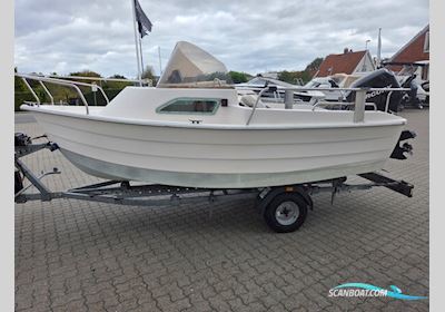 Hille Coaster 430 Motorboat 2007, with Mercury engine, Denmark