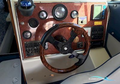 Hilter Royal 840 Flybridge Motorboat 2007, with Volvo Penta 5,7 GXI engine, Germany