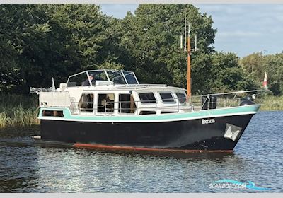 Hoekstra 1200 Motorboat 1993, with Vetus Deutz  engine, The Netherlands