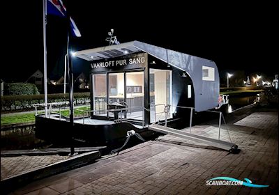 Homeship Vaarloft Volledig Elektrische Houseboat Motorboat 2022, The Netherlands