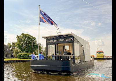 Homeship Vaarloft Volledig Elektrische Houseboat Motorboat 2022, The Netherlands