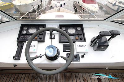 Hoya 43 S Motorboat 1993, with 2x Cummins engine, The Netherlands