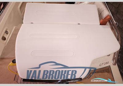 INVICTUS GT 280 Motorboat 2021, with Volvo Penta 350 V8 engine, Italy