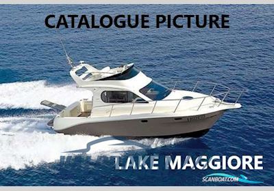 Intermare 30 Fly Motorboat 2000, with Yanmar 4LH-Dte engine, Italy