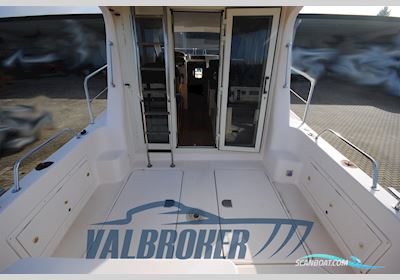 Intermare 30 Fly Motorboat 2000, with Yanmar 4LH-Dte engine, Italy