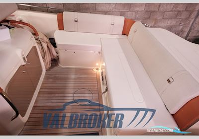 Invictus GT 280 Motorboat 2021, with Volvo Penta 350 V8 engine, Italy