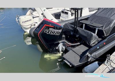 Iron 827 Motorboat 2025, with Mercury 400 V10 Racing engine, Sweden