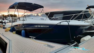 Jeanneau  Cap Camarat 7.5 WA Motorboat 2017, with Evinrude  engine, The Netherlands