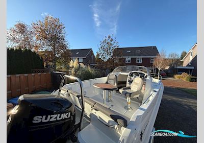 Jeanneau Cap Camarat 5.5 WA Motorboat 2018, with Suzuki engine, The Netherlands
