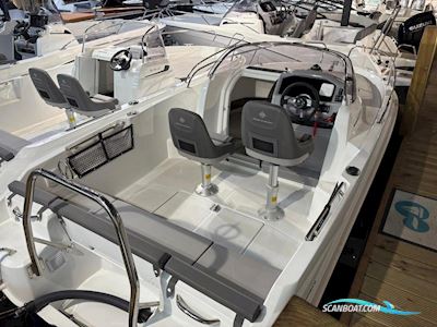 Jeanneau Cap Camarat 5.5 WA Motorboat 2024, with Suzuki engine, The Netherlands