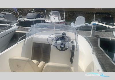 Jeanneau Cap Camarat 635 CC Style Motorboat 2008, with Suzuki engine, France