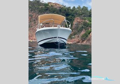 Jeanneau Cap Camarat 635 Motorboat 2006, with Suzuki engine, France