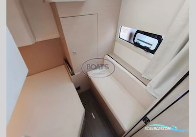 Jeanneau Leader 30 Motorboat 2020, with Volvo Penta  engine, France