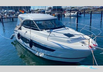 Jeanneau Leader 33 Motorboat 2020, with Volvo engine, Germany
