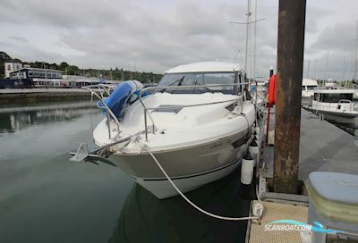 Jeanneau Leader 33 Motorboat 2018, with Volvo Penta engine, Ireland