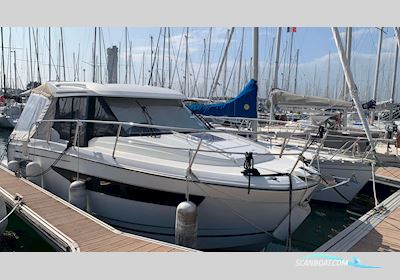 Jeanneau MERRY FISHER 895 Motorboat 2018, with Yamaha engine, France