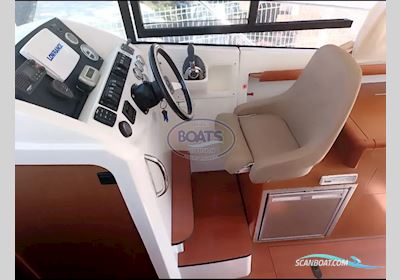 Jeanneau Merry Fisher 10 Motorboat 2011, with Volvo Penta engine, France
