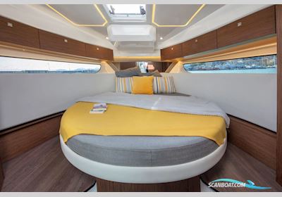 Jeanneau Merry Fisher 1095 Fly Motorboat 2025, with Yamaha engine, Ireland