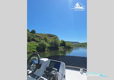 Jeanneau Merry Fisher 1095 Fly Motorboat 2022, with Yamaha Motor Company engine, Germany