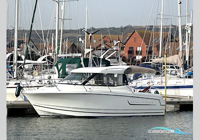 Jeanneau Merry Fisher 755 Motorboat 2014, with Evinrude engine, United Kingdom