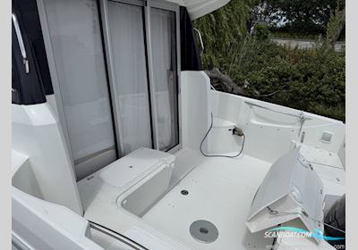 Jeanneau Merry Fisher 755 Motorboat 2013, with Suzuki DF150TL engine, United Kingdom