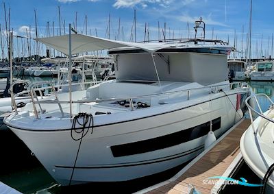 Jeanneau Merry Fisher 895 Sport Motorboat 2022, with Yamaha 2x200 engine, France