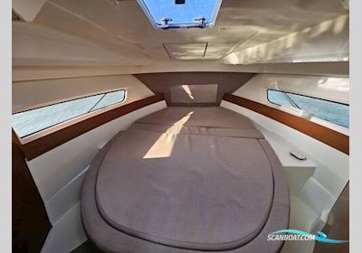 Jeanneau Merry Fisher 895 Motorboat 2017, with Yamaha engine, United Kingdom