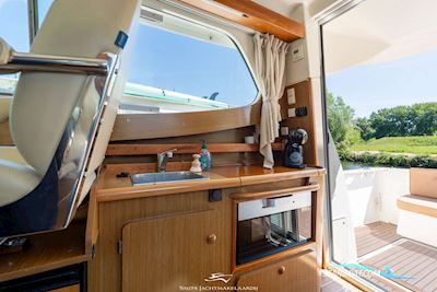 Jeanneau Merry Fisher 9.25 Flybridge Motorboat 2006, with Volvo Penta engine, The Netherlands