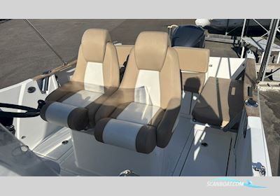 Jeanneau Motorbåt Cap Camarat 7.5 CC Motorboat 2012, with Yamaha engine, Sweden