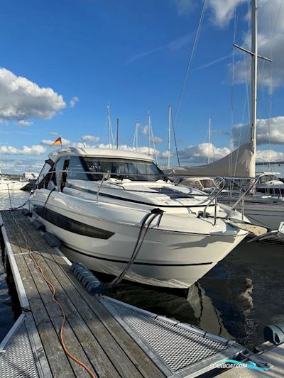 Jeanneau NC 33 Motorboat 2022, with Volvo + Joystick engine, Germany