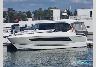Jeanneau NC 33 Motorboat 2018, with Volvo Penta engine, Finland