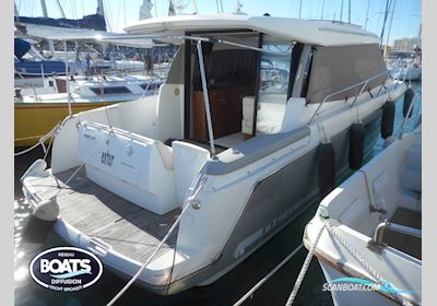 Jeanneau NC11 Motorboat 2011, with VOLVO D3 engine, France