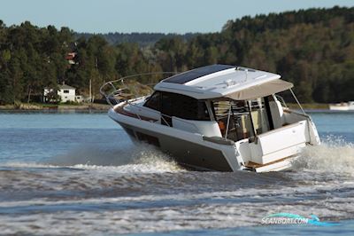 Jeanneau NC9 Motorboat 2013, with Volvo Penta engine, The Netherlands