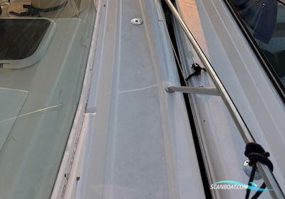 Jeanneau Prestige 30 S Motorboat 2007, with 2 x Volvo Penta D3 190hk engine, Sweden