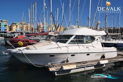 Jeanneau Prestige 32 Motorboat 2003, with Volvo Penta engine, Portugal