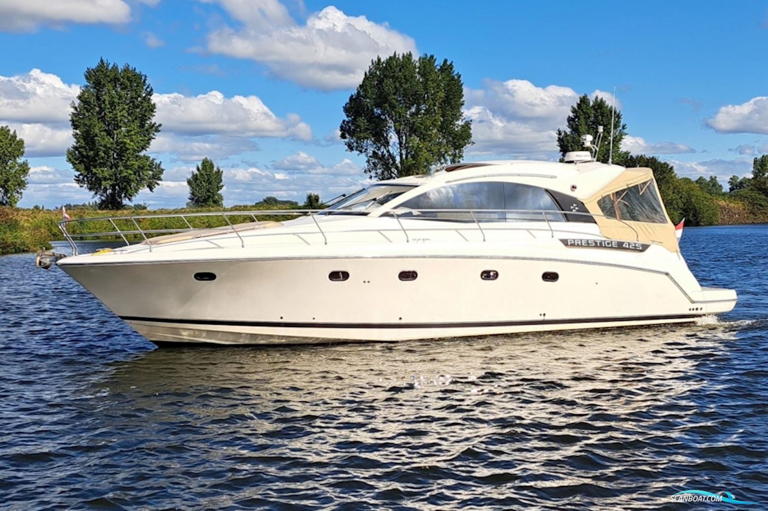 Jeanneau Prestige 42S Motorboat 2009, with Volvo Penta engine, The Netherlands