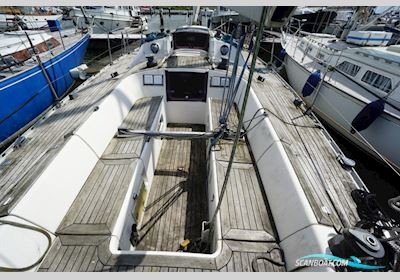 Jeanneau Selection 37 Motorboat 1986, with Yanmar engine, The Netherlands