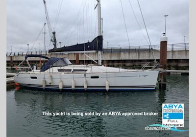 Jeanneau Sun Odyssey 39i Motorboat 2009, with Yanmar 3HY4-E engine, United Kingdom