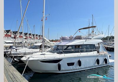 Jeanneau Velasco F 37 Motorboat 2017, with Volvo Penta D4-300 engine, Germany