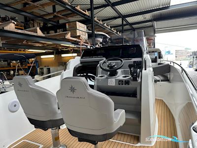 Jeanneau demo Cap Camarat 7.5 CC Serie 3 Motorboat 2023, with SUZUKI  engine, The Netherlands