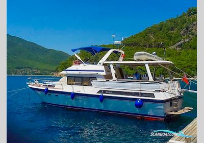 Kha Shing Yachts 53 Motorboat 1992, with Caterpillar 3208 NA engine, Greece